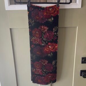 Vintage Black Velvet Floral Scarf Red Purple Rose Print 10 x 58 EUC
